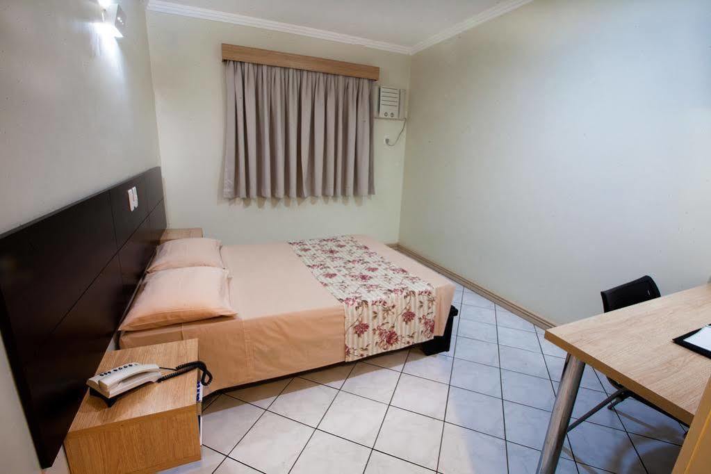 Hotel Caiua Express อูมัวรามา ภายนอก รูปภาพ
